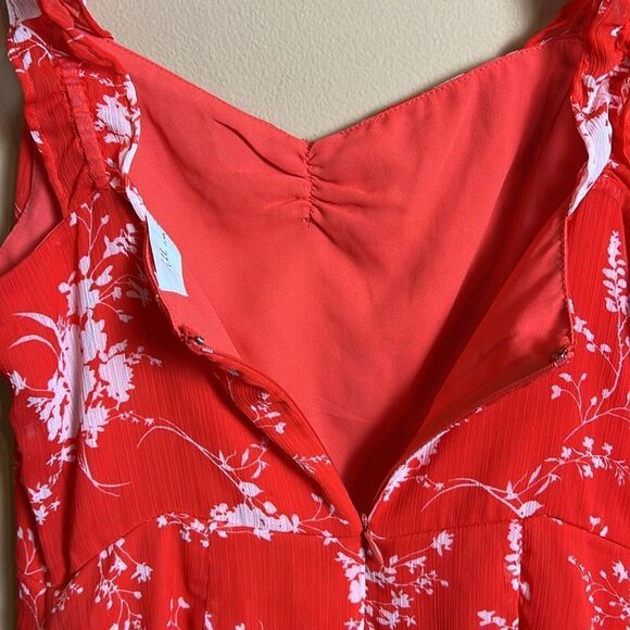 All in Favor Red Floral V-Neck Ruffle Strap Mini Dress Size Small NWOT - Picture 7 of 9